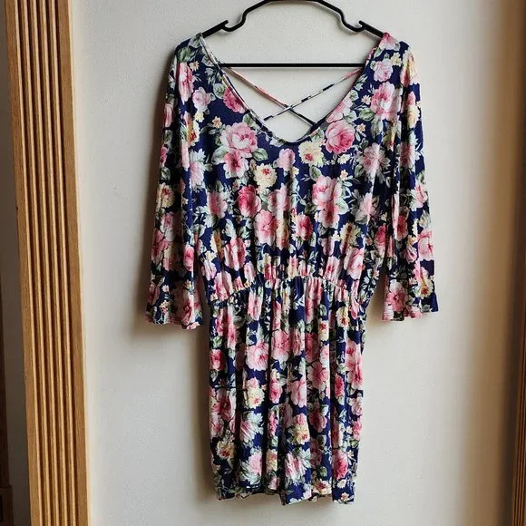 Gilli Floral Culotte Dress Size Large - Picture 11 of 16